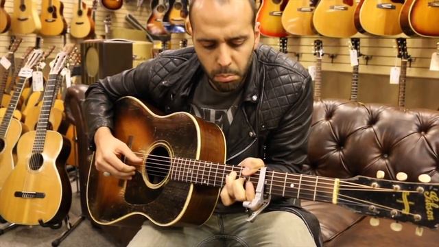 1943 Gibson Banner Southern Jumbo | Guitar of the Day смотреть онлайн