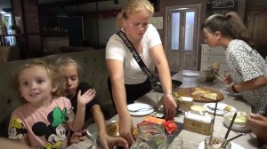 ОТМЕЧАЕМ ДР ТОМОЧКИ ! УГОЩЕНИЕ, РАЗВЛЕЧЕНИЯ . ПОДАРОК ОТ ДАРИНЫ! 12.09.23.