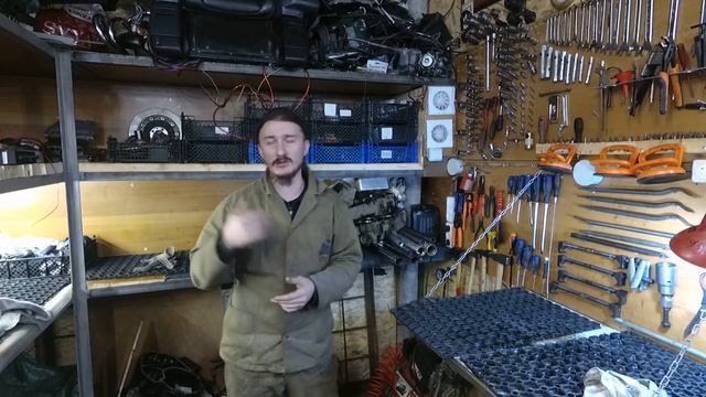 Небольшие отличия моторов квадроциклов CFmoto X5 и X6 смотреть онлайн