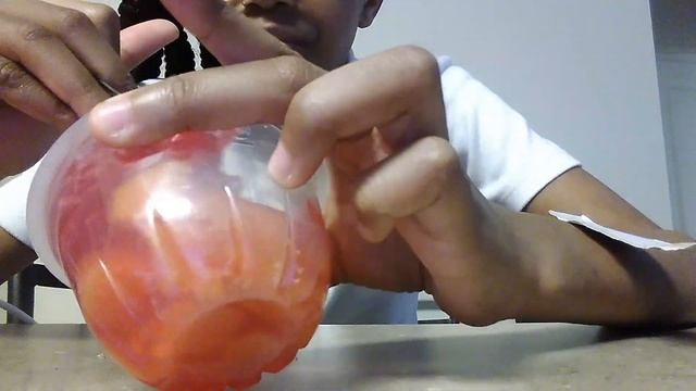 Trying jelly Fruit смотреть онлайн