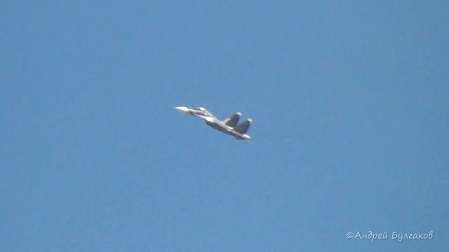 Два Су-30СМ (Su-30sm) на МАКС-2021. смотреть онлайн