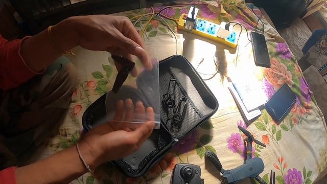 19 December 2022 Drone Unoxing video💁💁♂️💁♂️ E88 pro..... смотреть онлайн