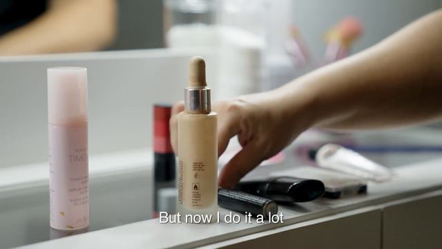 Born Without Limbs - Now I'm Famous Online | SHAKE MY BEAUTY смотреть онлайн