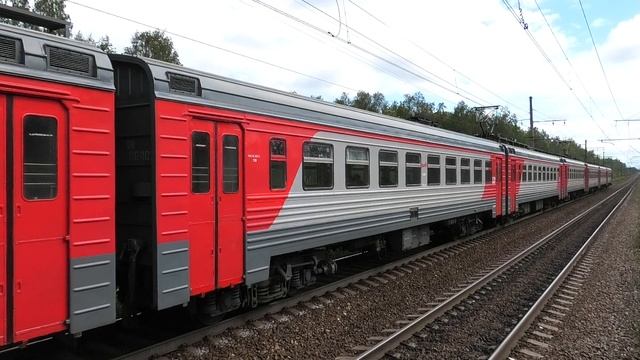 Опаздывающая ЭТ2М-064 сообщением Волховстрой-1 - Санкт-Петербург на о.п. Русановская смотреть онлайн