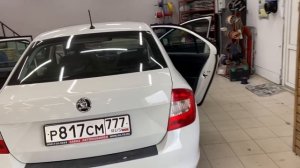 Новая акустика в двери + усилитель + сабвуфер в багажник на Skoda Rapid. Аудиосистема за 34900 руб.