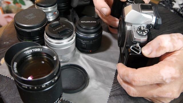 Отрываю от сердца ! Olympus E-M10 ,отличная системная камера.. недорого, подходим, покупаем.. смотреть онлайн