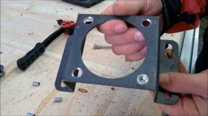 Заклепочник для резьбовых заклёпок