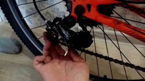 слетела цепь на велосипеде. как поставить цепь.#цепь