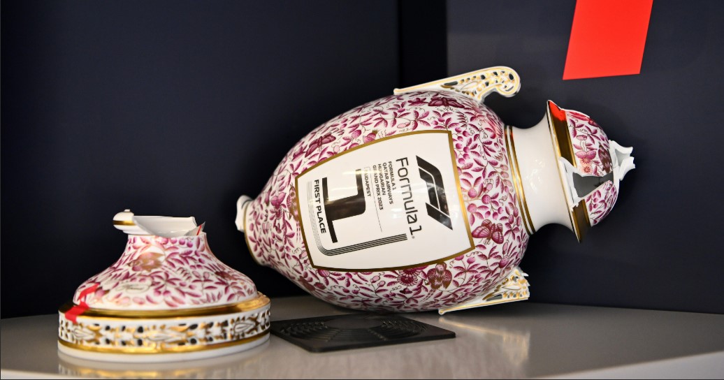 Ландо Норрис разбил трофей Макса Ферстаппена на Гран-при Венгрии 2023 смотреть онлайн