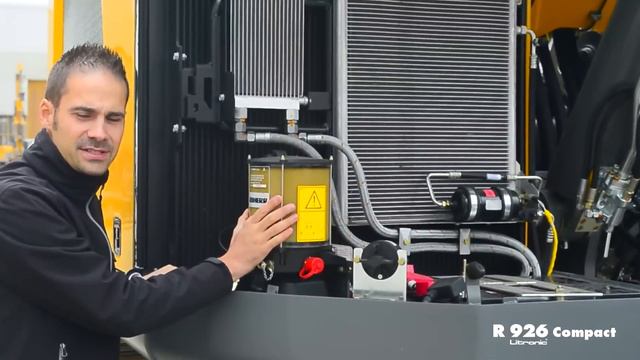 Liebherr - R 926 Compact Raupenbagger смотреть онлайн