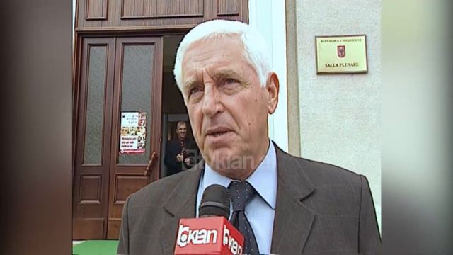 Neritan Ceka komenton zgjedhjet për kryetarin e PS-së - (13 Tetor 2005) смотреть онлайн