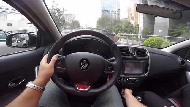 Acelerando o Renault Sandero RS 2.0 16v Test Drive Onboard POV GoPro смотреть онлайн