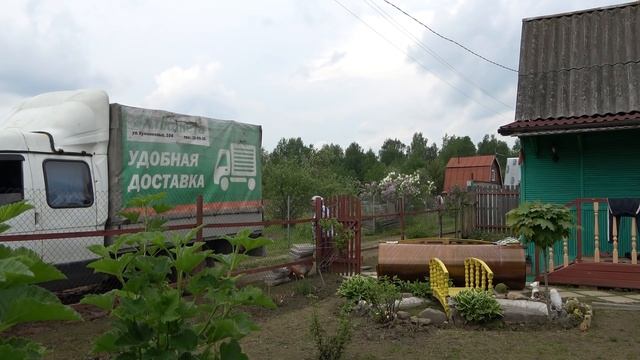 6 соток в мае. Разгрузили машину с товаром. Рассадили кабачки. Прищипнула дыни. смотреть онлайн