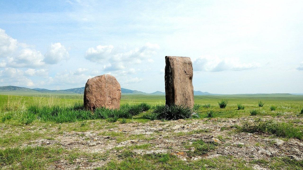 Степь родная, я ещё не сдался... смотреть онлайн