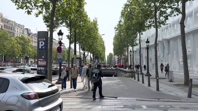 PARIS VLOG / Елисейские поля / LADUREE смотреть онлайн