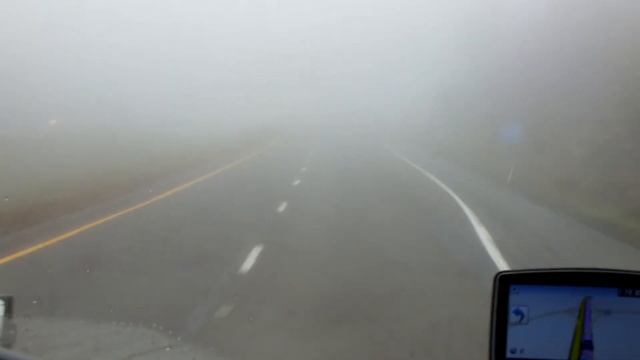 Fog Driving - Fujifilm HS20EXR смотреть онлайн