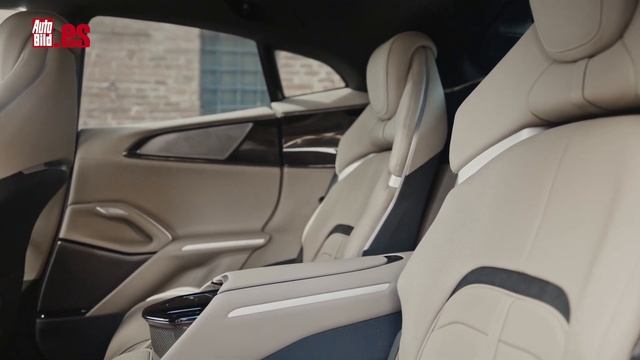 FERRARI PUROSANGUE | 0-100 en 3,3 s y 310 km/h de punta | COSTARÁ en ESPAÑA más de 400.000 euros смотреть онлайн