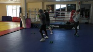 Бокс (разминка) в домашних условиях - тренер Попов Сергей