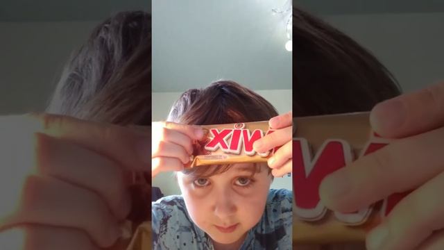 что лучше? TWIX vs. BOUNTY смотреть онлайн