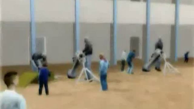Human Shields in 3D смотреть онлайн