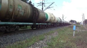Отправление тепловоза 2ТЭ116УД-019 с грузовым поездом