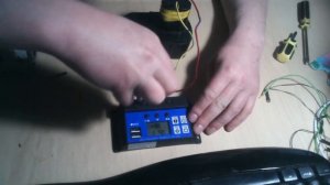 шим-контролер заряда солнечной батареи ,с ЖК-дисплеем , двойным USB-выходом мощностью 30А, 12/24 В.