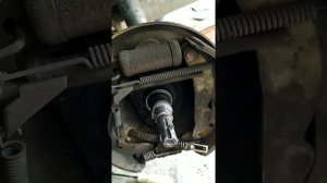 Замена троса ручника  стояночного тормоза  на Нексия N-150