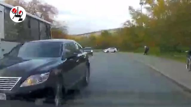Очень хотел по-большому и пересёк сплошную. Real video смотреть онлайн
