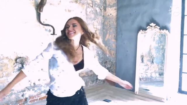 Нескучные образы с рубашками на каждый день смотреть онлайн