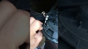 Рено Меган 2 вода в дверных карманах.