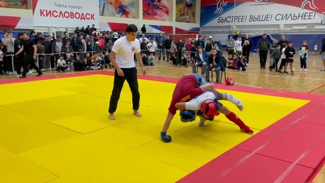 Оставь комментарий ?#хайп #дагестан #чечня #бои #мма #ufc #асхабтамаев #хайпфайтинг