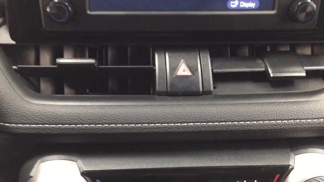 2019 Toyota RAV4 XLE AWD Review смотреть онлайн