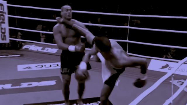 GLORY 89: Badr Hari discusses his return to the ring смотреть онлайн