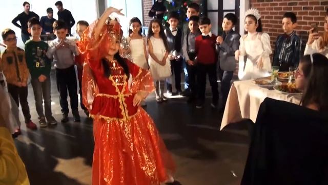 Новогодний праздник 2019 Школа 242 класс 2ç смотреть онлайн