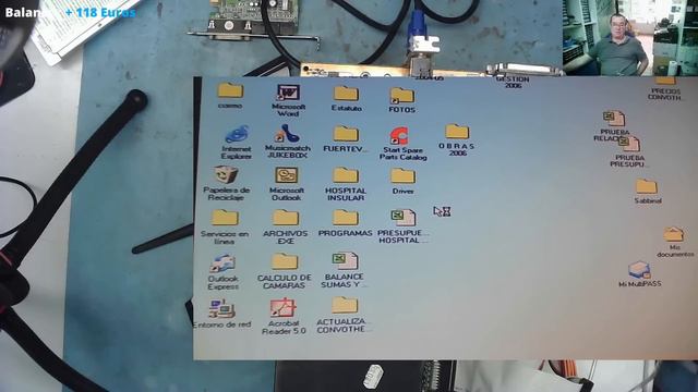 I spent €100 on Old Computers at the Flea Market 18th Dec - Can I Make Any Money? Part 2. смотреть онлайн