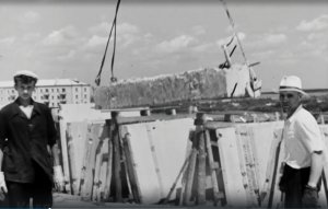 Один день из жизни города Красный .Луч. 60-е годы