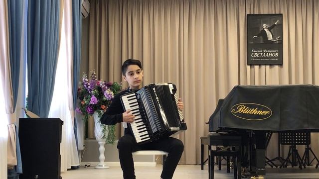 Н. Чайкин Вальс исполняет Калоев Александр смотреть онлайн