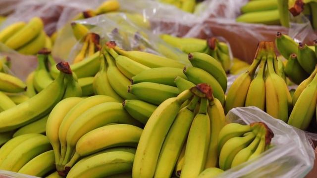 Даже один БАНАН вызывает НЕОБРАТИМЫЙ процесс в организме смотреть онлайн