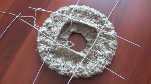 Лёгкий ажурный берет на весну спицами