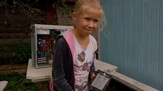 Сборка игрового ПК из старых комплектующих.. смотреть онлайн