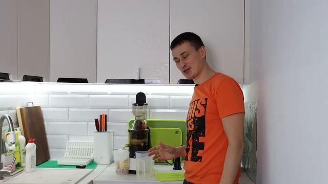 XIAOMI всех Уделали! Царская шнековая соковыжималка MIUI и легко моется из Aliexpress смотреть онлайн