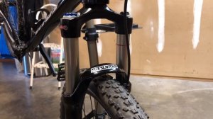 SR Suntour Raidon Versus Epixon - Air Fork Comparison