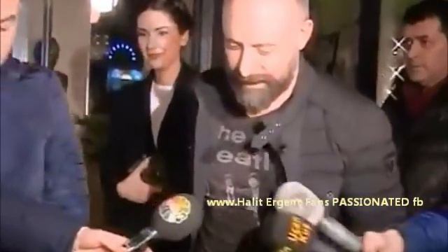 Halit Ergenc & Berguzar Korel are leaving from Sema Ergenekon's party ..25/12/2014 смотреть онлайн