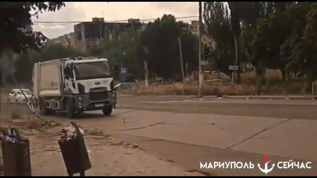 Мариуполь.Порт начал принимать грузы смотреть онлайн