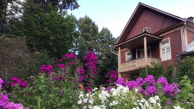Поздравление ВВИА имени Н. Е. Жуковского со 100-летием от С. П. Халютина смотреть онлайн