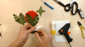 Мак из ткани. Мастер класс цветы из ткани. Видео 8