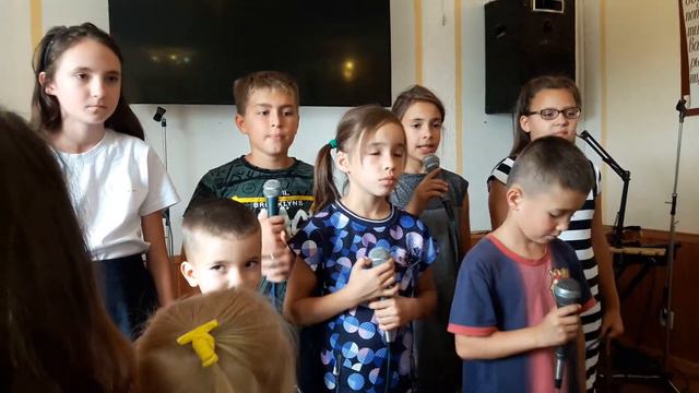 Церковь ЕХБ города Боброва - Благодарю (Детская декламация) смотреть онлайн