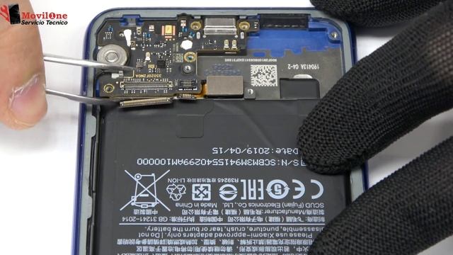 Xiaomi MI9 SE No Carga - Cambiar modulo de Carga смотреть онлайн
