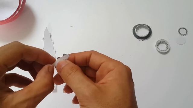 Paper Pokeball that open tutorial - DIY смотреть онлайн