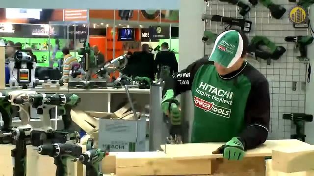 Аккумуляторный лобзик HITACHI CJ18DL смотреть онлайн